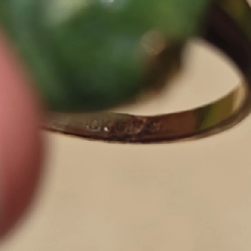 Antique & Vintage Carved Jade‎ ring, 10K Gold-filled